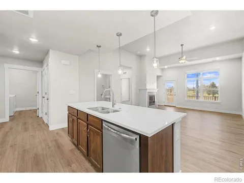 265 High Point Drive #306