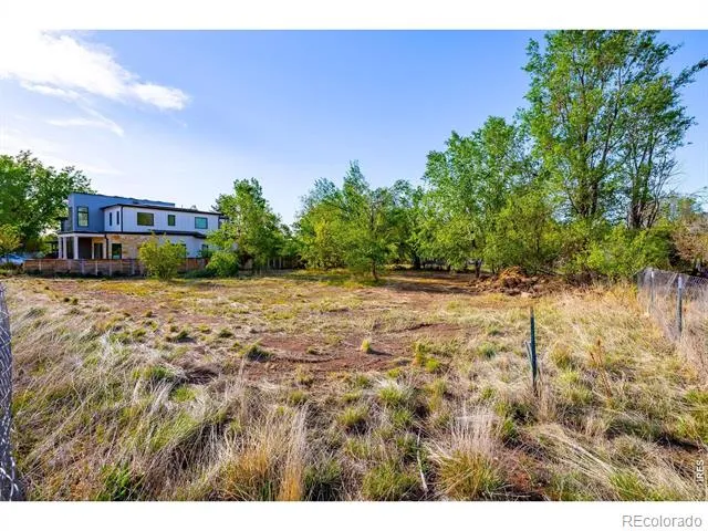 1952 Vine Avenue Boulder, CO 80304
