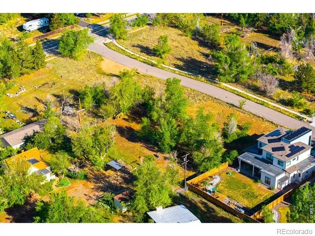 1952 Vine Avenue Boulder, CO 80304
