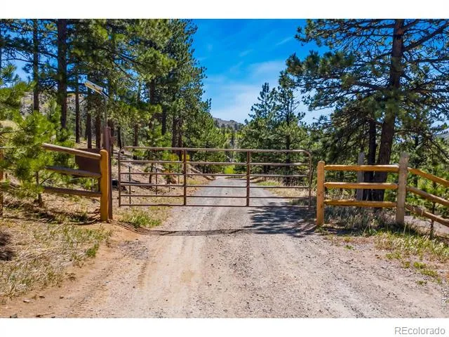 1899 Spring Valley Road Bellvue, CO 80512