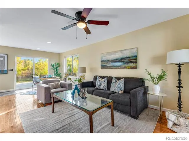 217 Park Street Lyons, CO 80540
