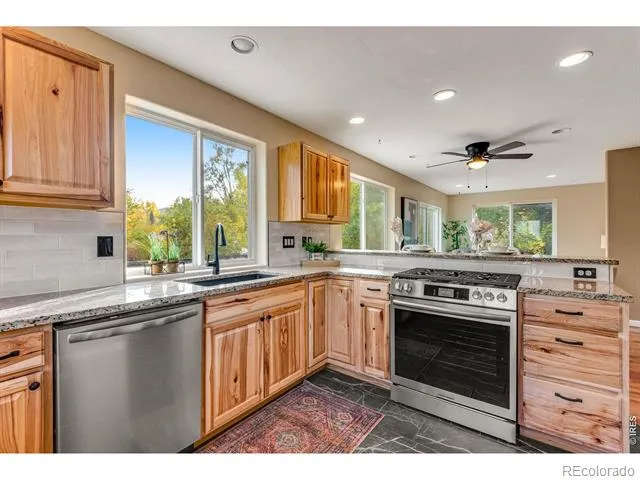 217 Park Street Lyons, CO 80540