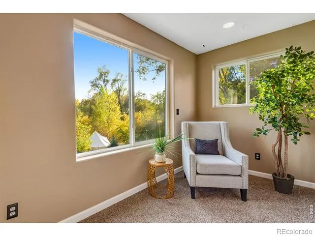 217 Park Street Lyons, CO 80540