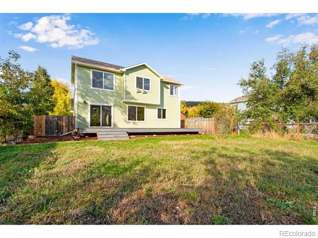 217 Park Street Lyons, CO 80540