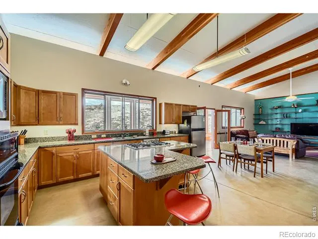 752 Willow Patch Lane Bellvue, CO 80512
