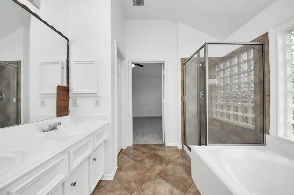 15 Palm Desert Drive Manvel, TX 77578