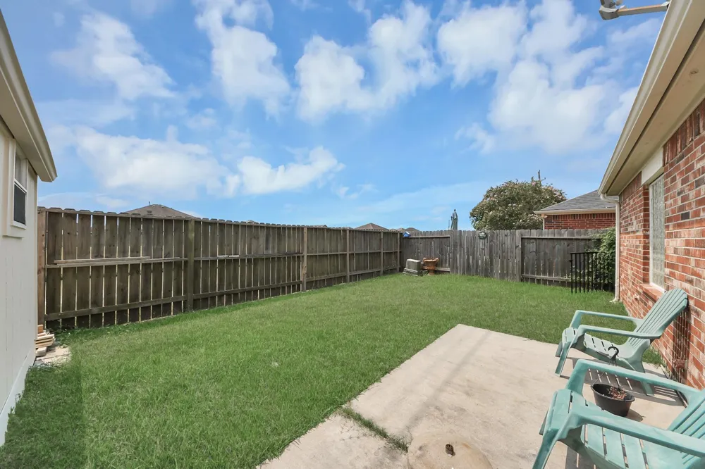 15 Palm Desert Drive Manvel, TX 77578