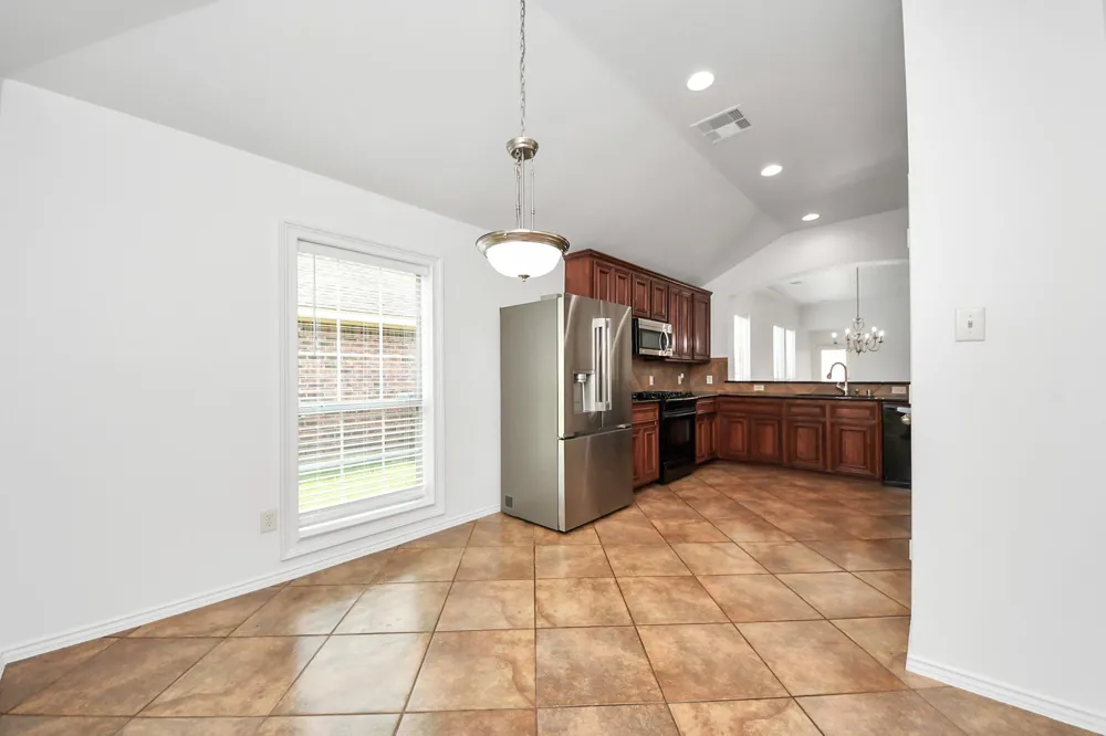 15 Palm Desert Drive Manvel, TX 77578