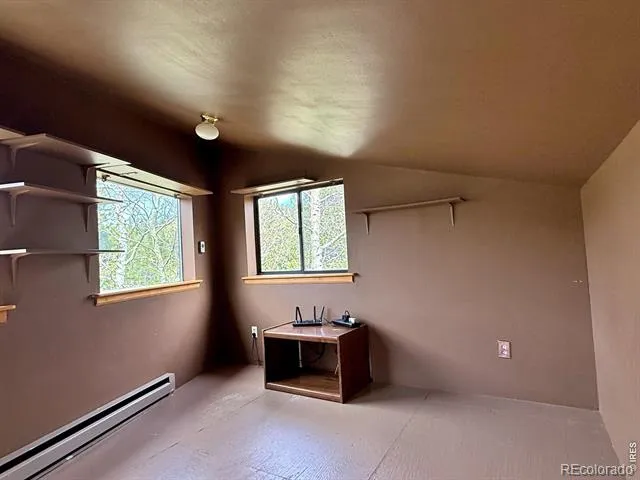 38 B and M Street Ward, CO 80481