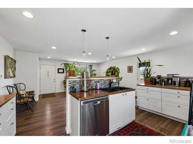 342 Main Street Erie, CO 80516
