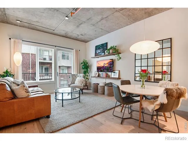 3301 Arapahoe Avenue #220 Boulder, CO 80303