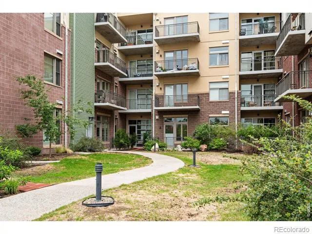 3301 Arapahoe Avenue #220 Boulder, CO 80303