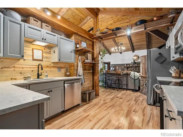32224 Poudre Canyon Road Bellvue, CO 80512