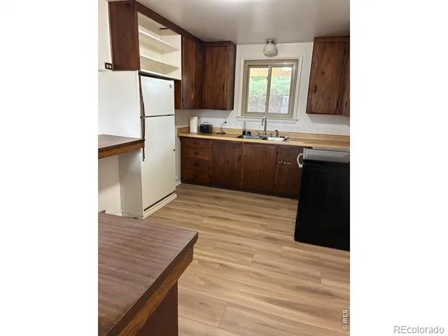 1928 Cadillac Avenue Colorado Springs, CO 80909