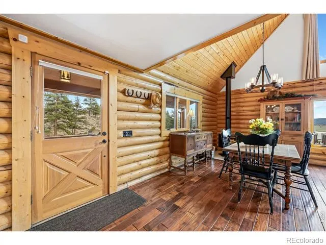 171 Critter Court Livermore, CO 80536