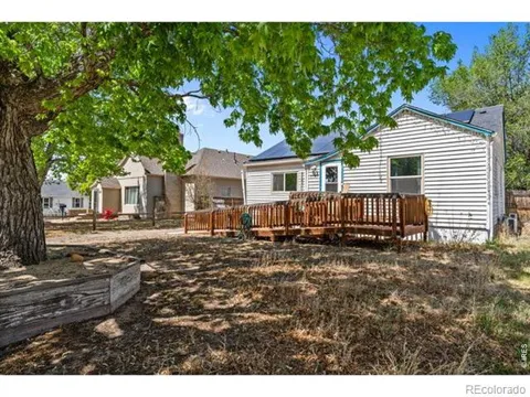 2437 W 9th Street