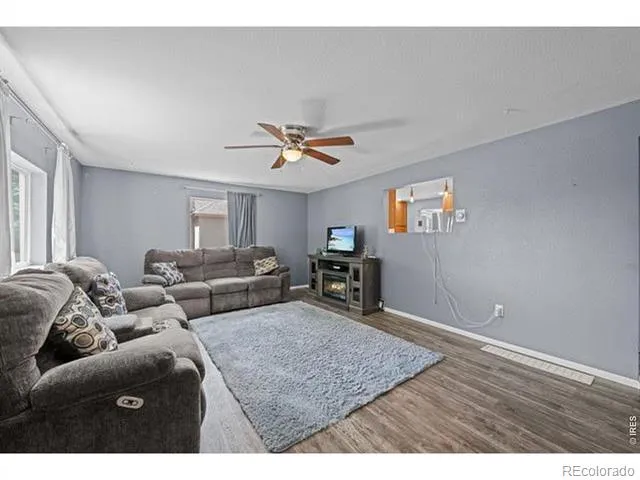 2437 W 9th Street Greeley, CO 80634