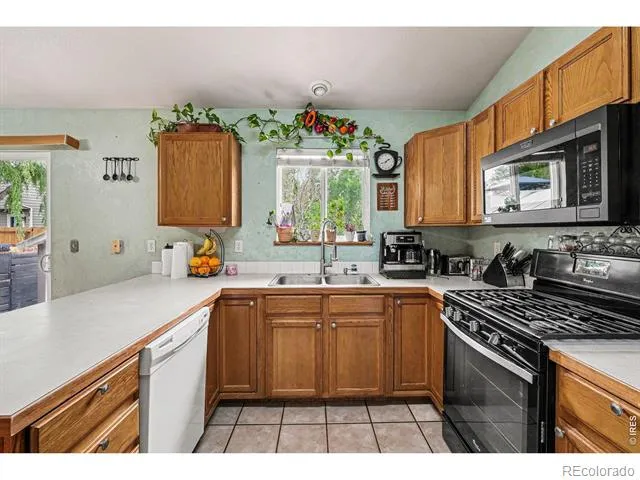 3310 Windmill Court Evans, CO 80620