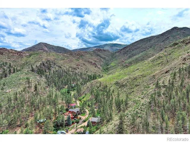 57 Falls Creek Drive Bellvue, CO 80512