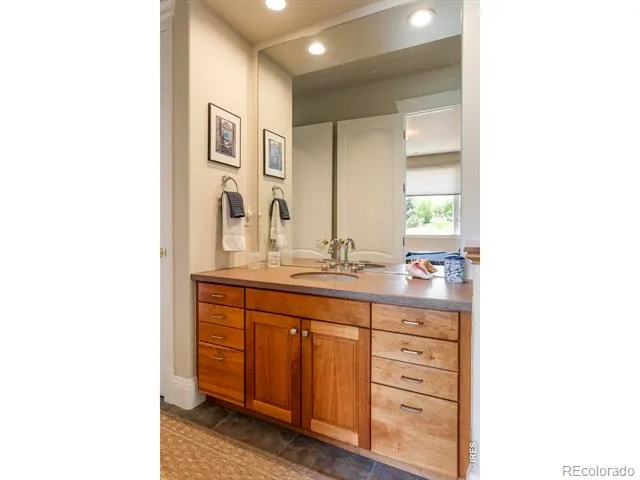 5366 Westridge Drive Boulder, CO 80301