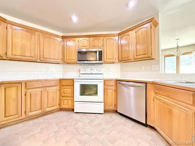 837 51st Avenue Greeley, CO 80634