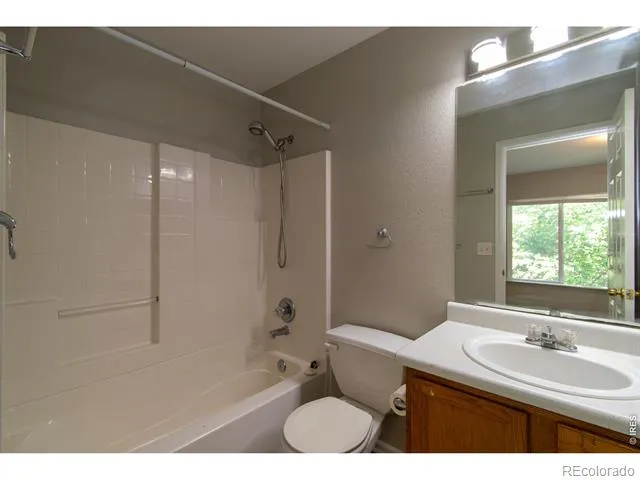 3326 Warren Farm Drive Fort Collins, CO 80526