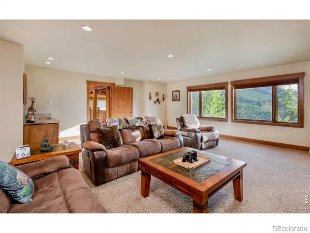 1471 Jungfrau Trail Estes Park, CO 80517