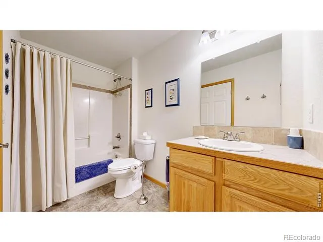479 E 27th Street Loveland, CO 80538