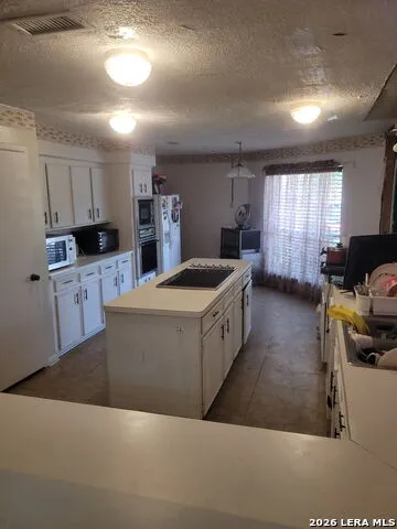 2926 Misty Park Dr Houston, TX 77082