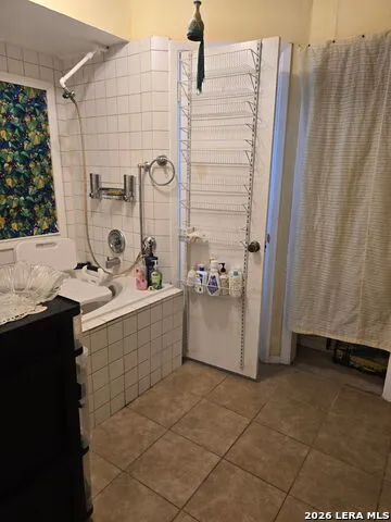2926 Misty Park Dr Houston, TX 77082