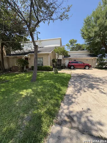 2926 Misty Park Dr Houston, TX 77082