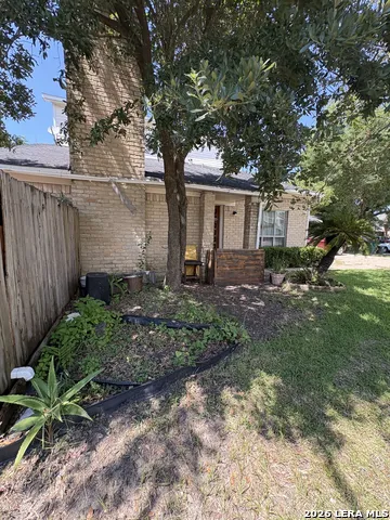 2926 Misty Park Dr Houston, TX 77082