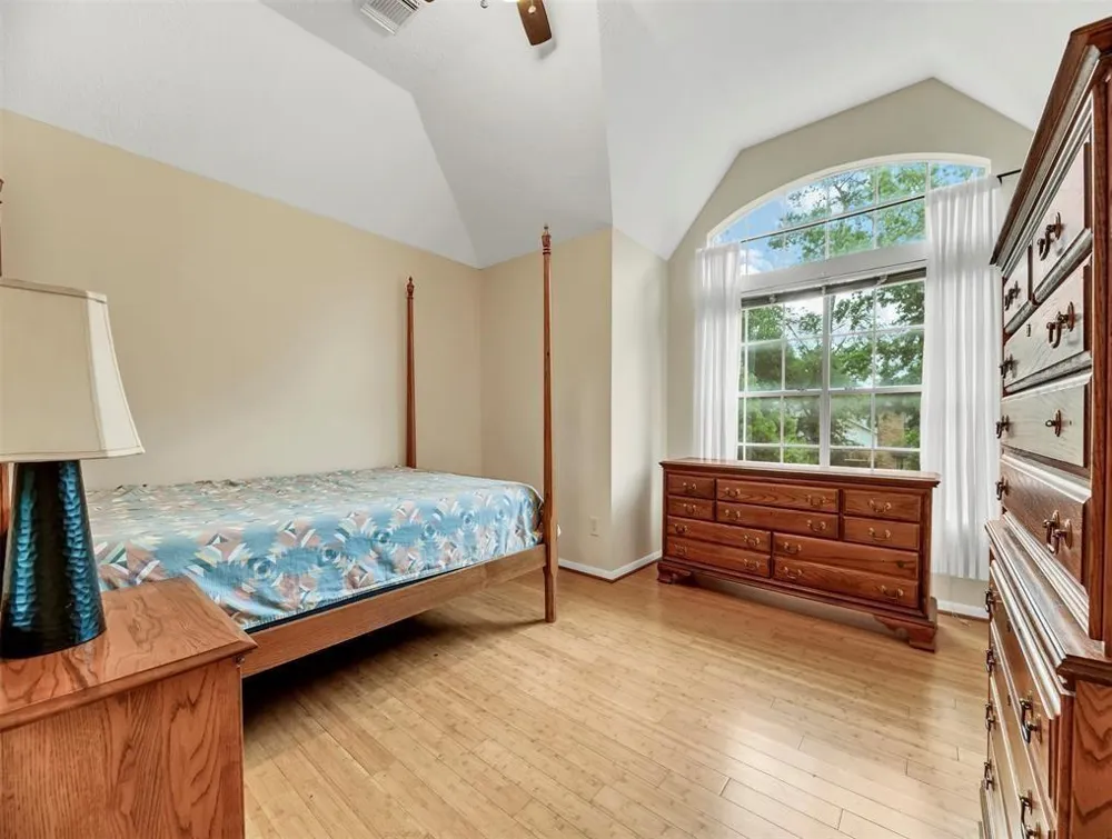5319 Arbor Bridge Court Kingwood, TX 77345