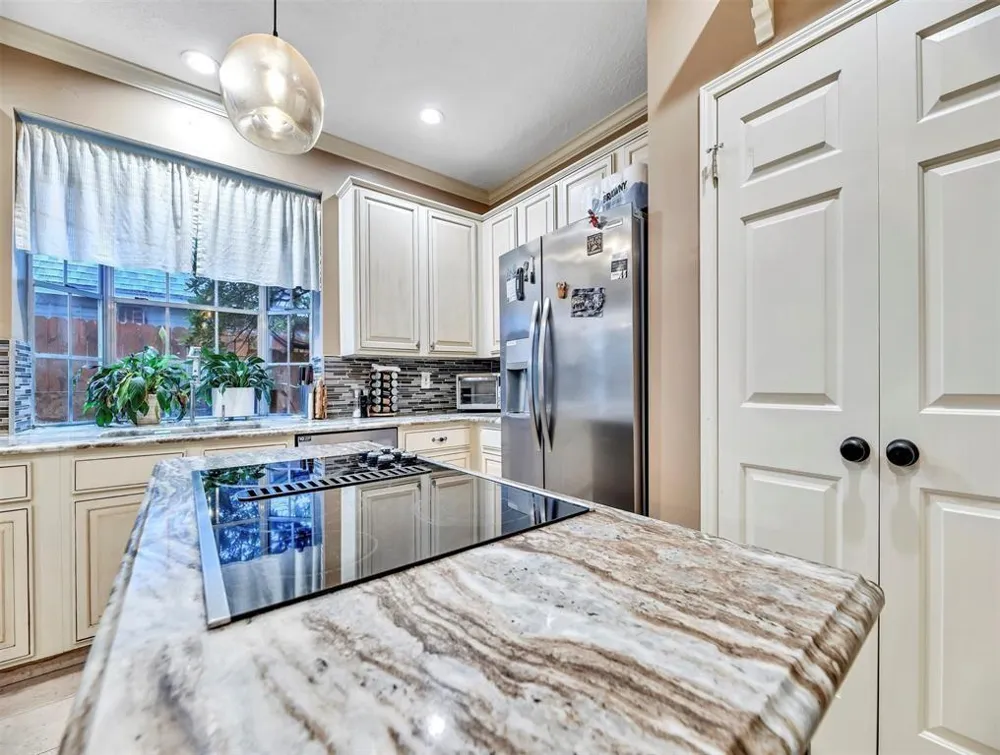 5319 Arbor Bridge Court Kingwood, TX 77345
