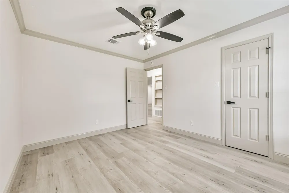 2005 Cheryl Drive Pearland, TX 77581