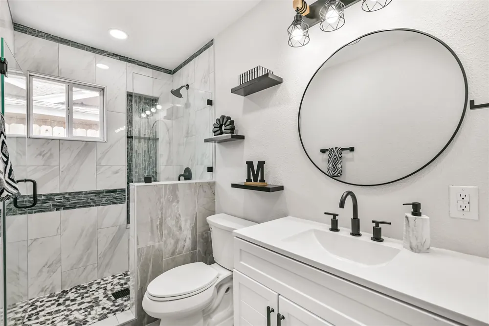 2005 Cheryl Drive Pearland, TX 77581