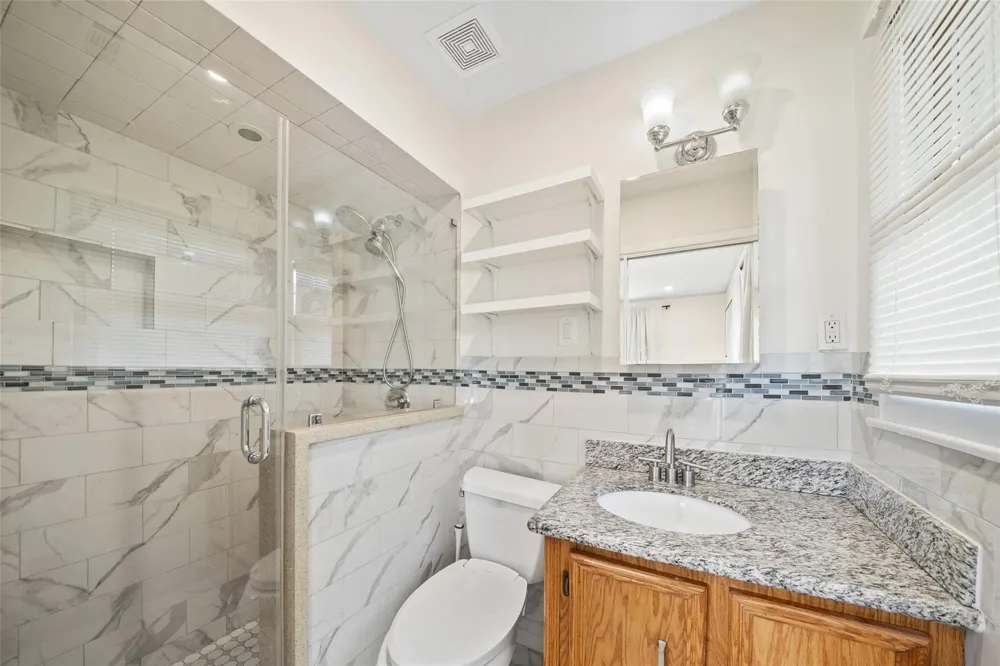 4830 Hummingbird Street Houston, TX 77035