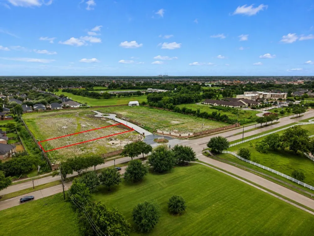 7007 Meadowview Estates Courts Sugar Land, TX 77479