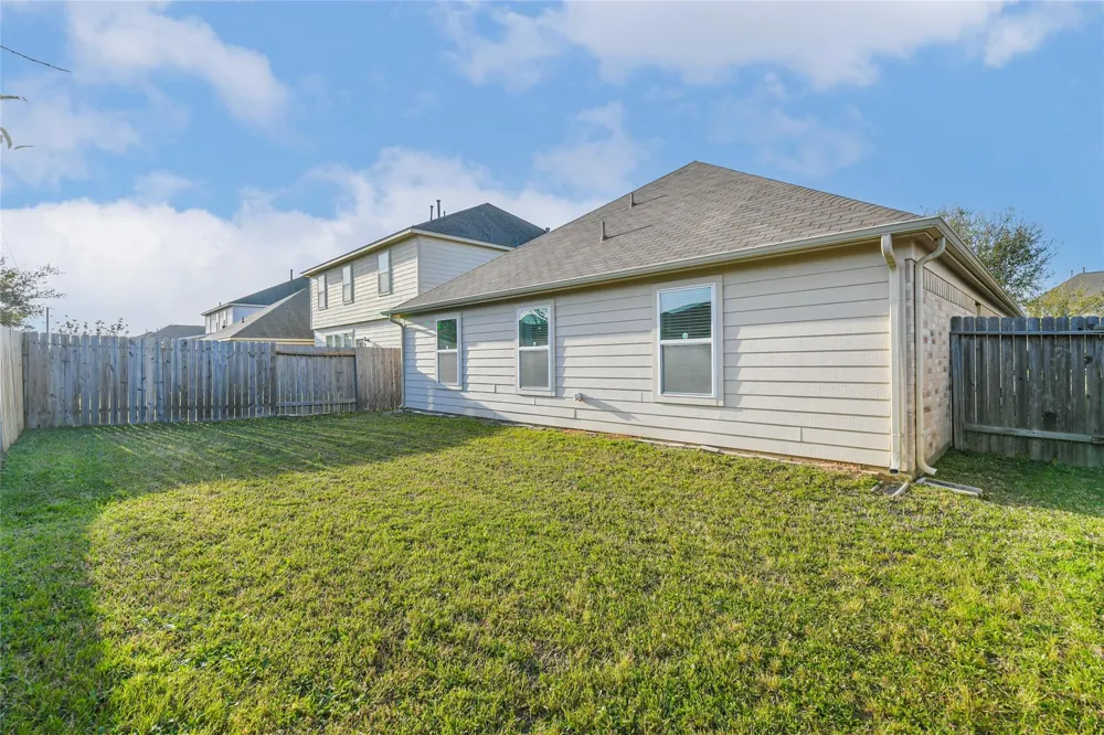 19031 Ashford Square Street Tomball, TX 77375