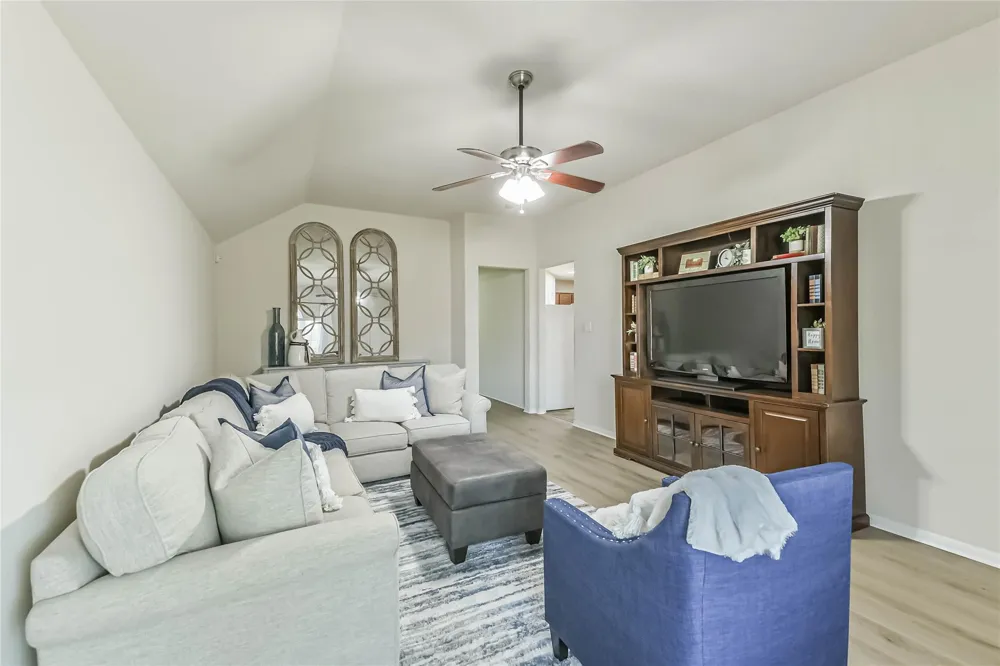 19031 Ashford Square Street Tomball, TX 77375