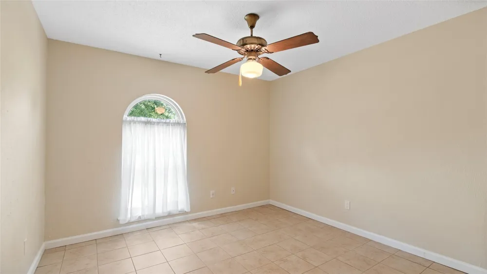 2915 Cemetery Road Santa Fe, TX 77517