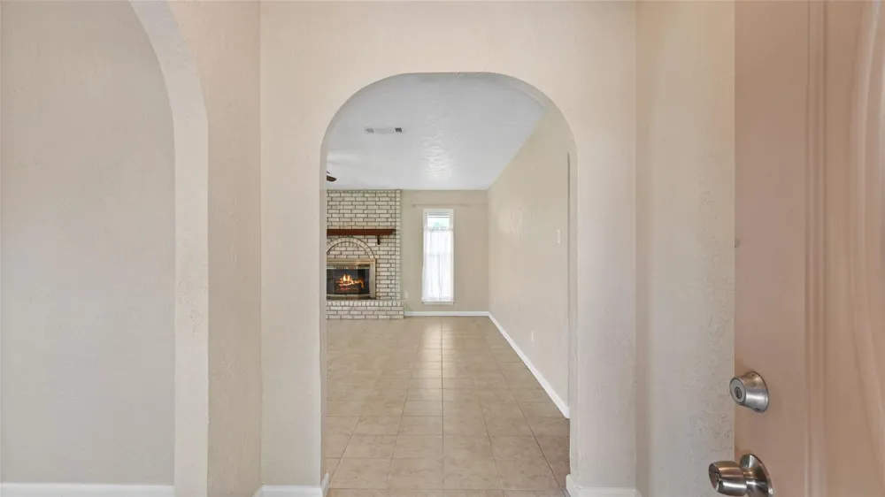 2915 Cemetery Road Santa Fe, TX 77517