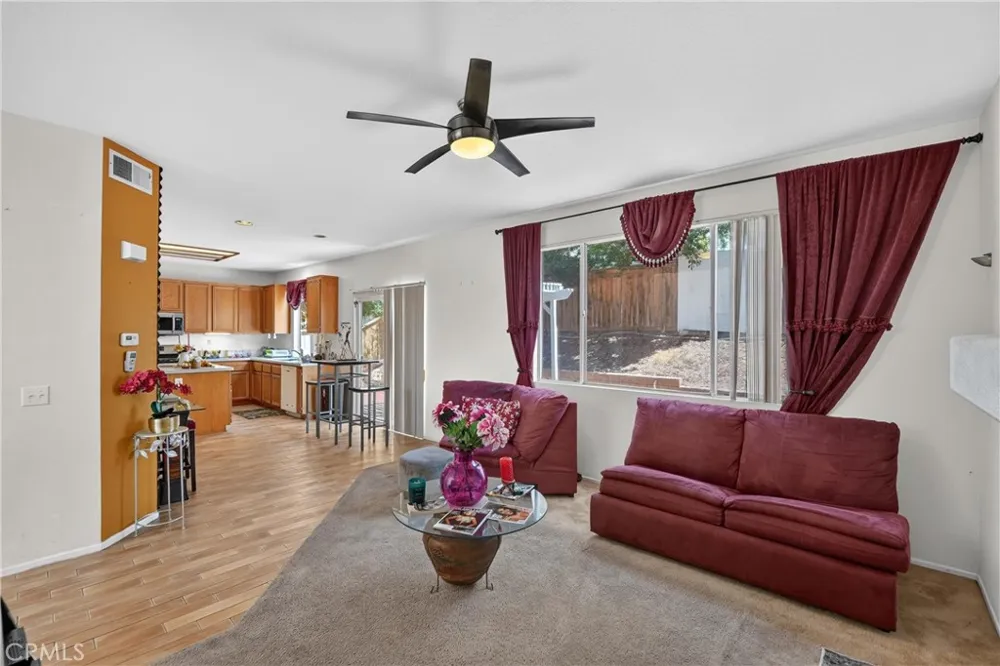 42124 Orange Blossom Temecula, CA 92591