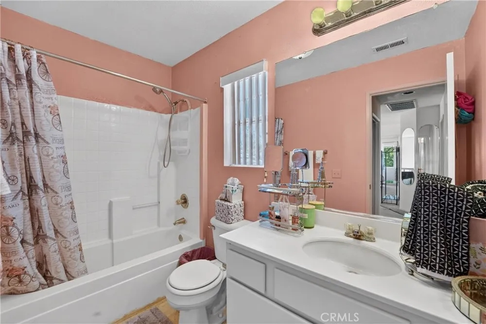 42124 Orange Blossom Temecula, CA 92591
