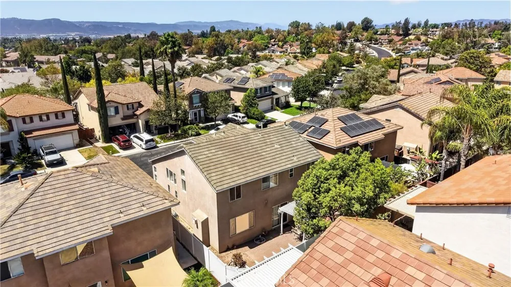 42124 Orange Blossom Temecula, CA 92591