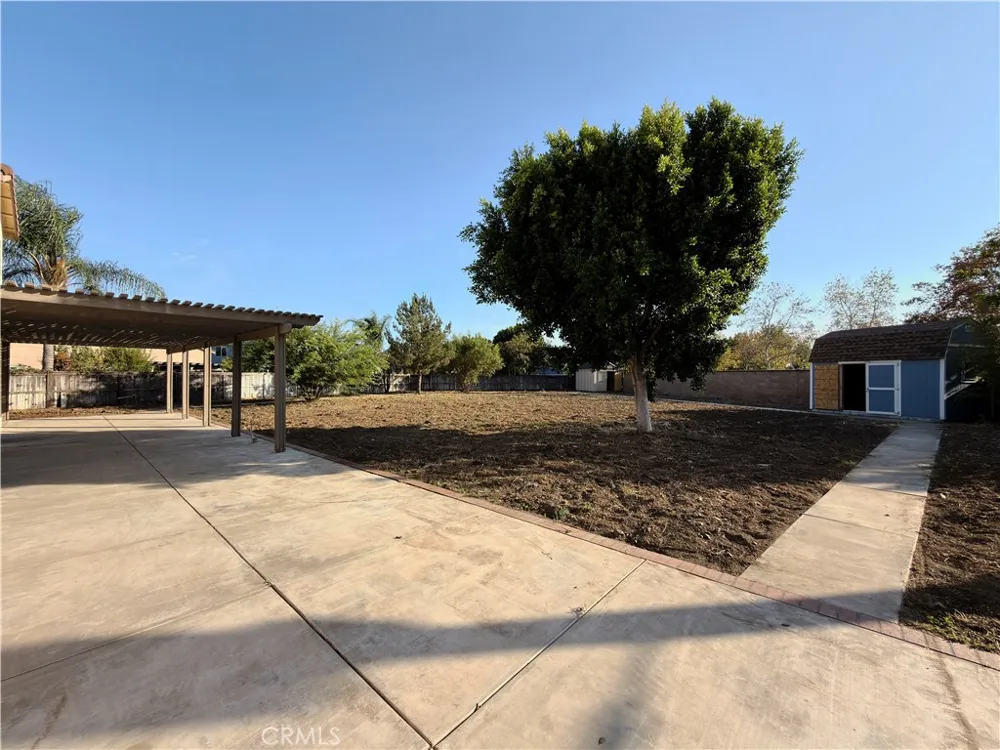 6879 Red Cardinal Court Corona, CA 92880