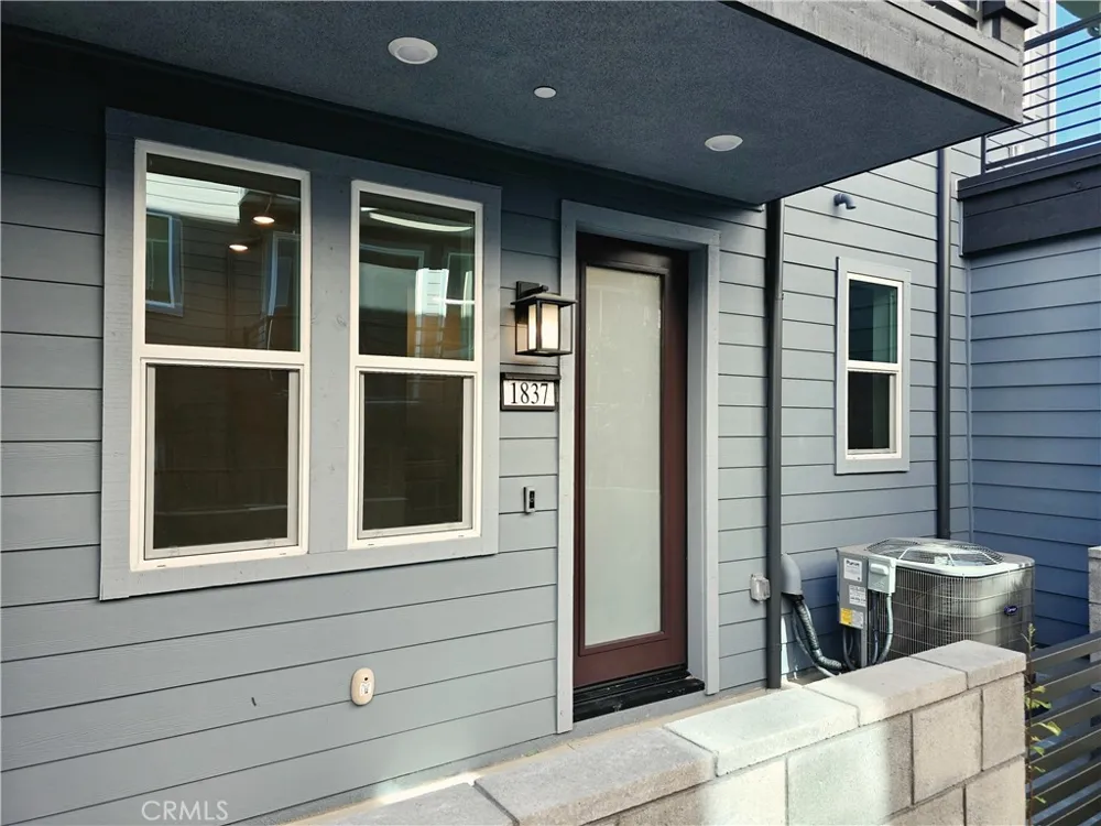 1837 Lychee Fullerton, CA 92835