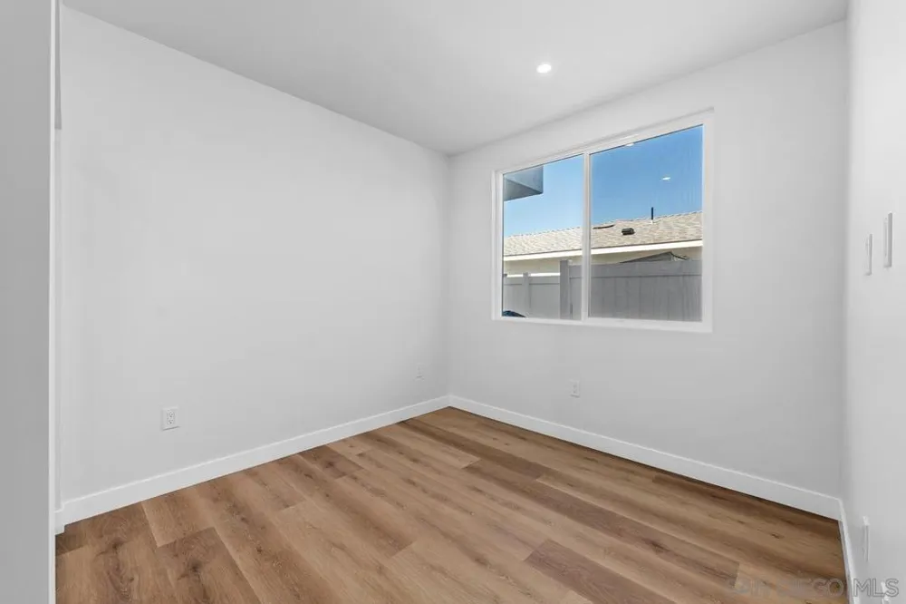 10347 Lipscomb Dr San Diego, CA 92126