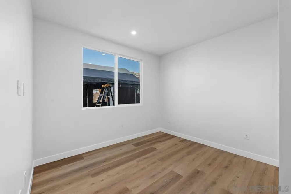 10347 Lipscomb Dr San Diego, CA 92126