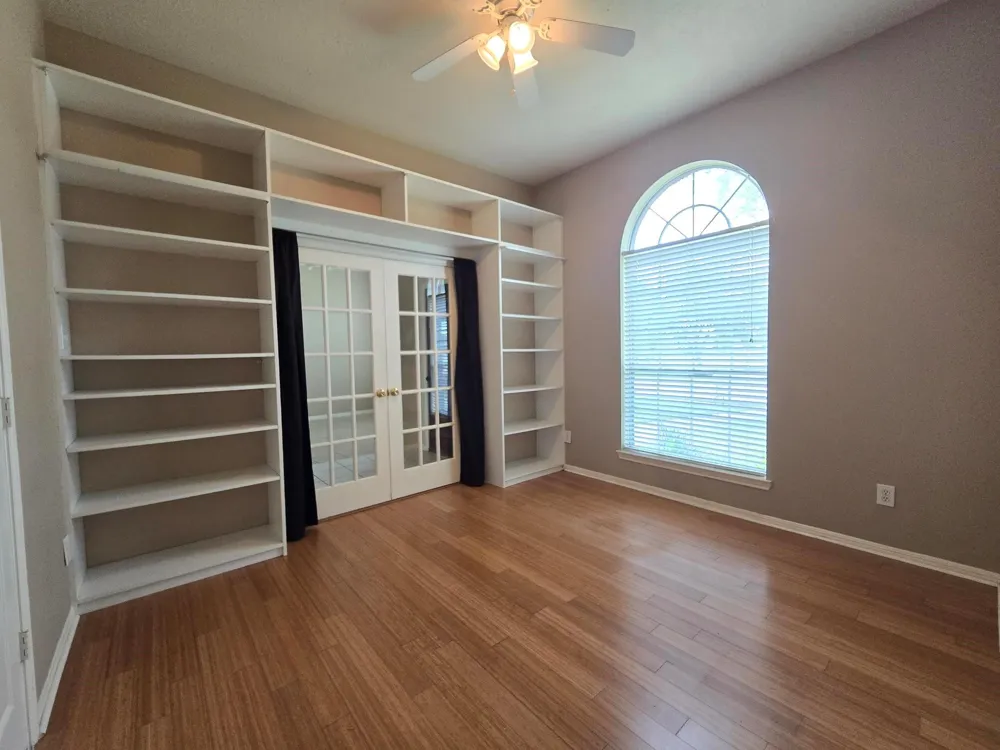 9406 Sunlake Drive Pearland, TX 77584